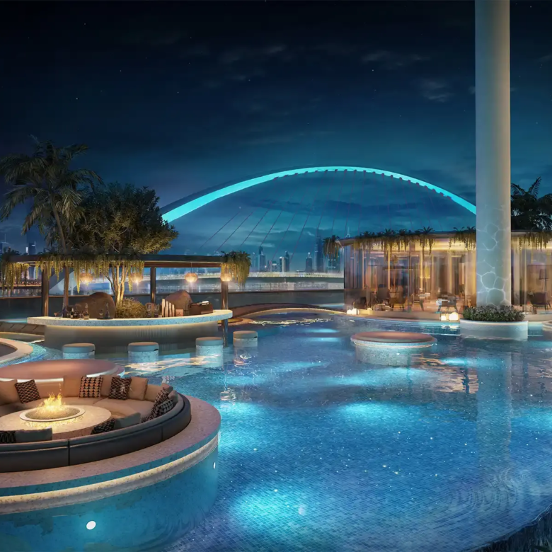 647567683-amenities-4-rooftop-pool-4x3_1